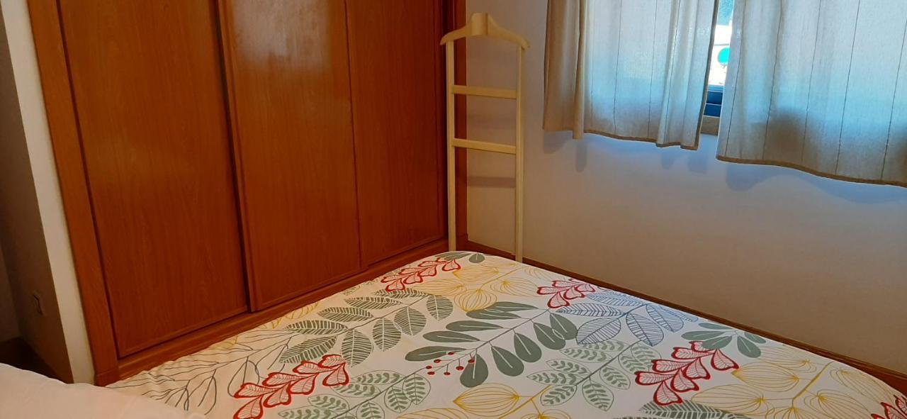 Apartamento Centro De Sanxenxo Con Garaje Eksteriør bilde