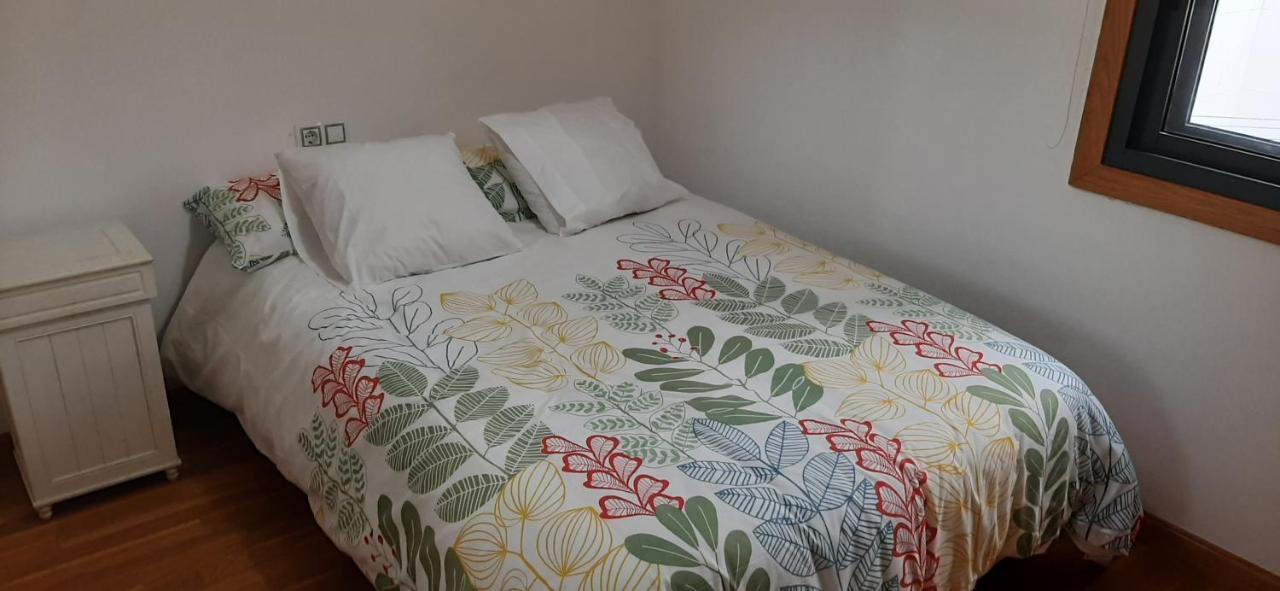 Apartamento Centro De Sanxenxo Con Garaje Eksteriør bilde